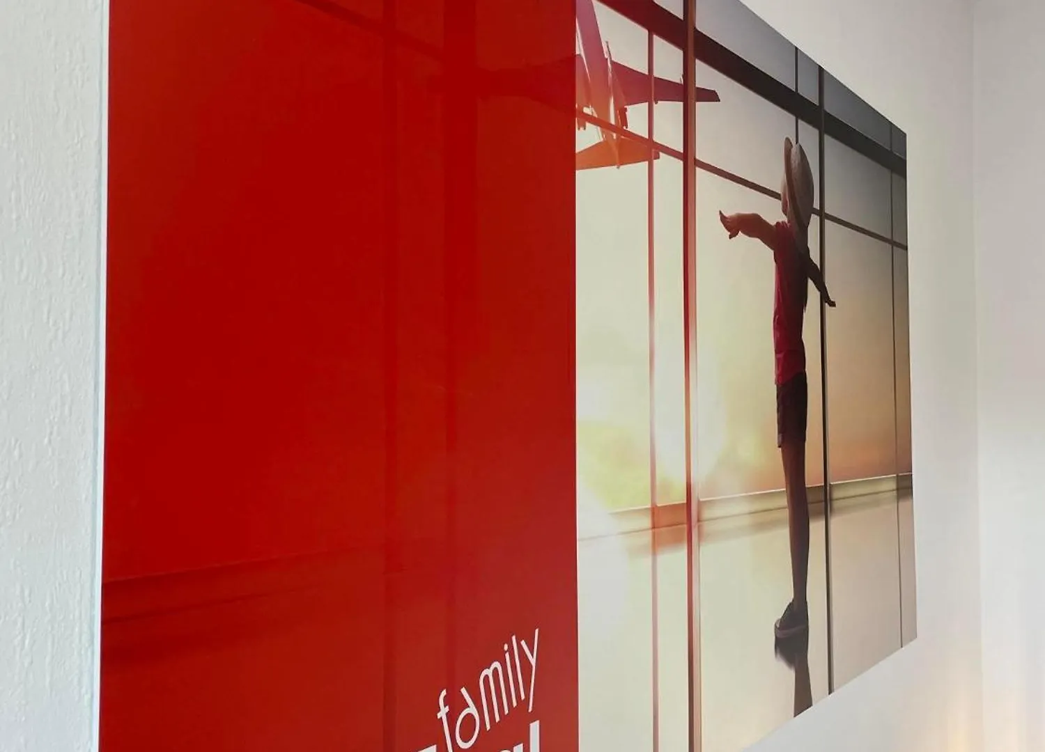 Terminal Family Airport Hostel Poznan